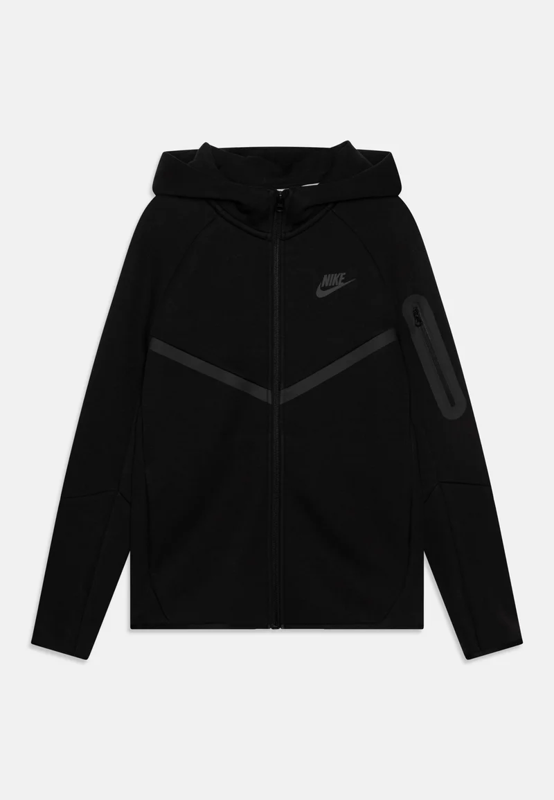 Nike Tech Set